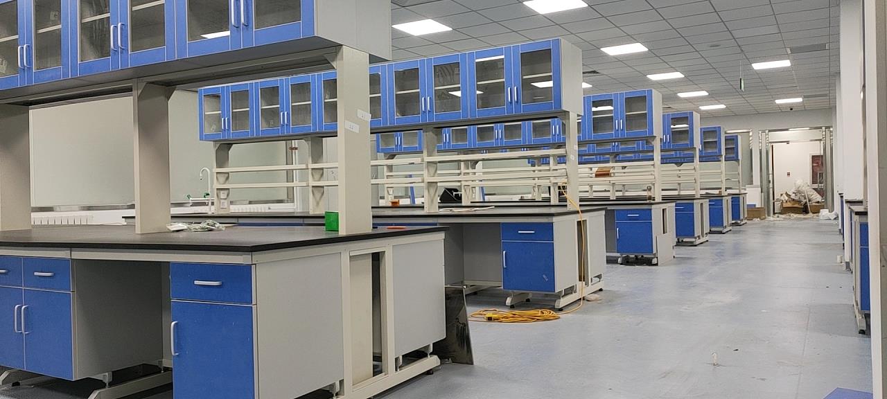 全鋼實(shí)驗(yàn)臺(tái)中央操作臺(tái) 全鋼實(shí)驗(yàn)臺(tái)中央操作臺(tái)