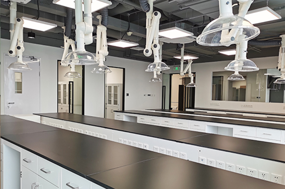 制藥廠實(shí)驗(yàn)室裝修 制藥廠實(shí)驗(yàn)室裝修